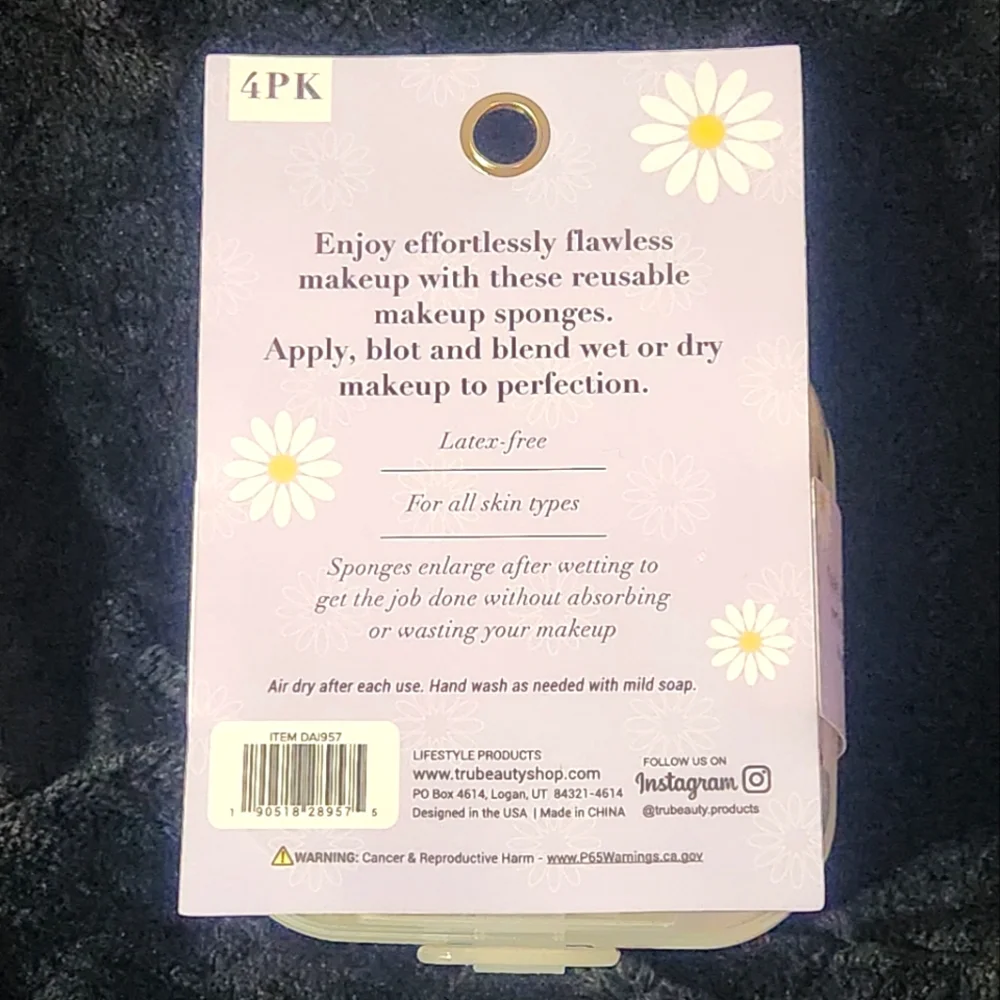 4-Pack Makeup Sponges with Reusable Storage Case